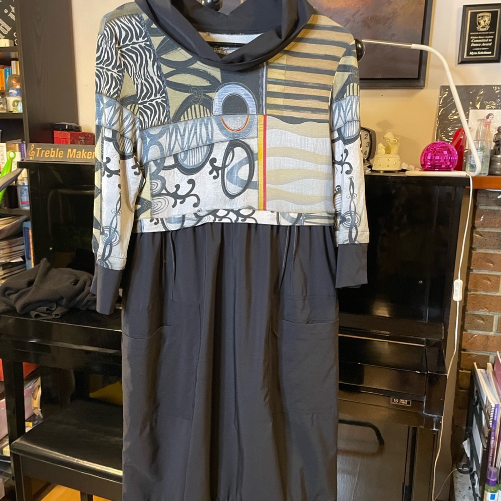 Dolcezza Simply Art Dress “Poetic Metaphor” New With Tags